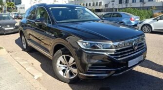 VOLKSWAGEN TOUAREG 3